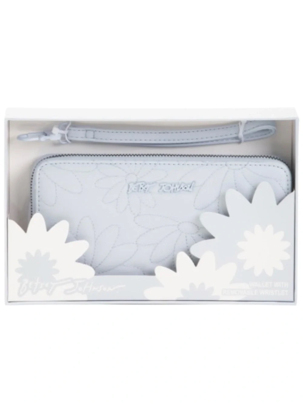 Betsey Johnson Boxed Quilted Flower Zip Around Wallet With Wristlet (NWT)